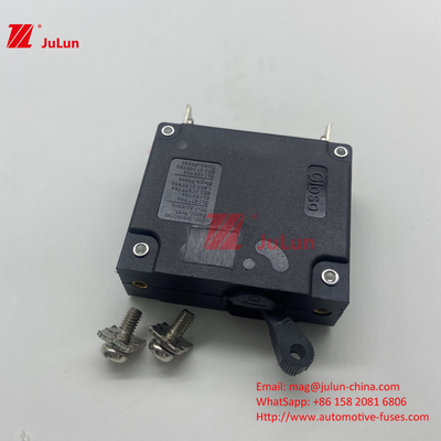 Toggle Reset Circuit Breaker Protector Current Overload 30A AC DC Marine Circuit Breaker For Vehicles
