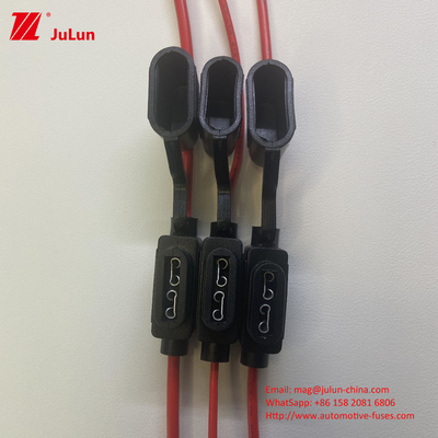 Medium Size Car Insert Low Voltage Fuse Holder With UL 94 V-0 Flammability Rating Ancillary Lighting
