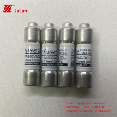 PV 25A 30A AC200kA Interrupt Rating Ceramic Car Fuses With Holder Mounting Method