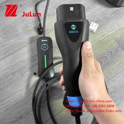 LCD Display Type 2 Portable EV Charger 22KW European Regulations Australia Transform Head