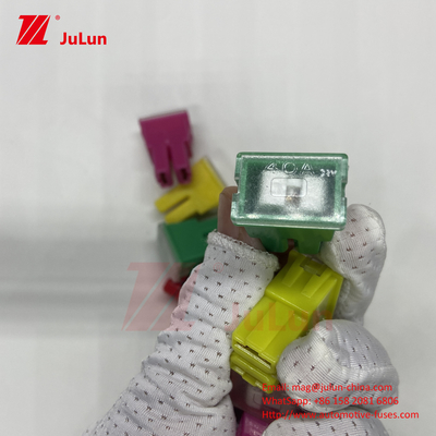 JCASE AutomaticStable Automotive Circuit Breakers With Overload Protection And 32V Voltage Rating