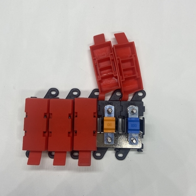 One In Multiple Out Combination Of Small Bolts Fixed Fuse Holder