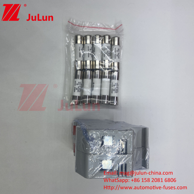 1000VDC-1500VDC Solar PV Fuse Holder With Fuse 2 Amp Fuse Solar Dc Cylindrical Fuse Links