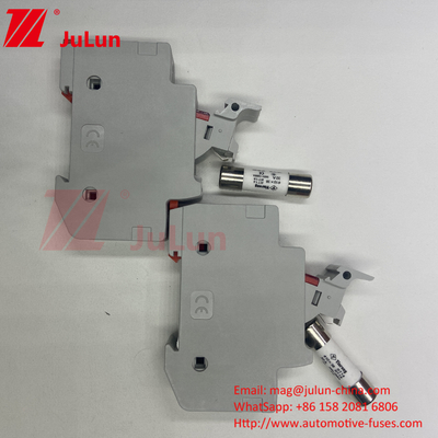 30kA DC Rated Solar Fuse For Photovoltaic BusS 1000V Fuse Base Suit 10 * 38 Fuse Core Inner Core