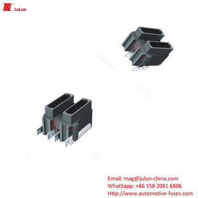 Unipolar Low Voltage Automotive Fuse Holder 32V Rated Copper Contact Automotive Fuse Holder 30A-500A EU UL Standard
