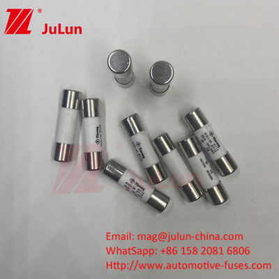 PV 6A 10*38mm AC500/690V Breaking Capacity TUV Panel Mount Pv String Fuses CE Certified