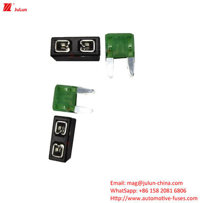 Mooring Copper Auto Parts 50 Amp Manual Reset Circuit Breaker