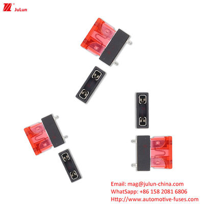 Automotive External Dimension Fuse Box 32V Rated Copper Contacts