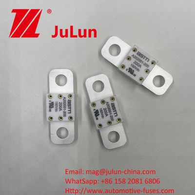 ASTM A202001-100A 150VDC Small Size Ceramic Automotive Fuses Recommended Tight Torque 11-13N·m for M8 High Current Rating Short Circuit Protection