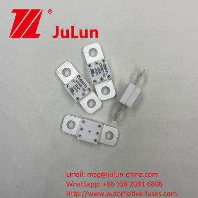 150VDC Rated Voltage Ceramic A202001-500A Automotive Fuses with Hole Distance of 39mm Made of Copper Silver Quartz Sand and Gold