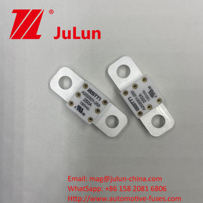 A202001-100A 150VDC Ceramic Automotive Fuses for EV Traction System Recommended Tight Torque 11-13N·m For M8 Installation