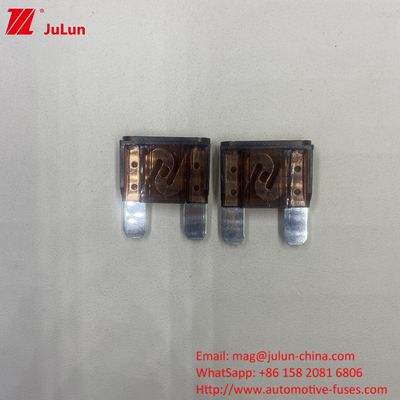 MAXT Blade Fuse 40A Maintain Stability Grade PA66 Brass Vehicle Circuit Breakers