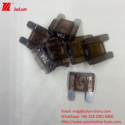 Blade 60A Car Fuses Grade For Automotive Electronics 32V