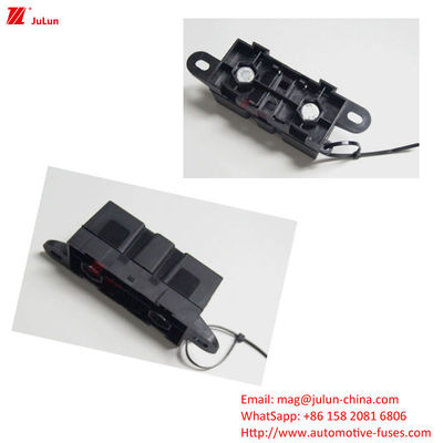 Waterproof Design ANS Plastic Shell Car Fuse Holder Car Can Easily Cope With Unexpected Situations In Use.