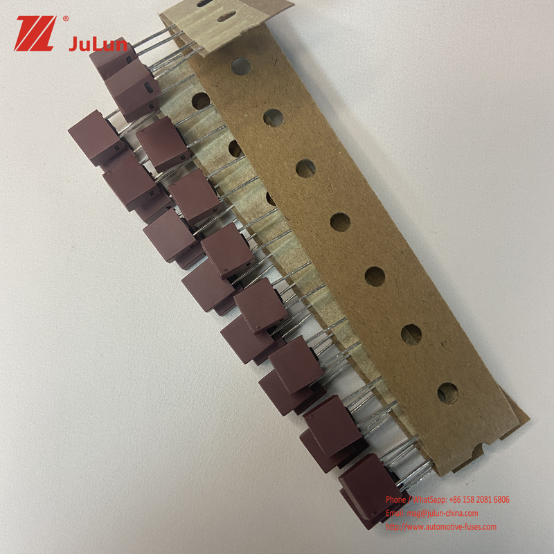 UL VDE PSE Red Fuse 8.5*8.5*4.5mm 125 250V For Electrical 932