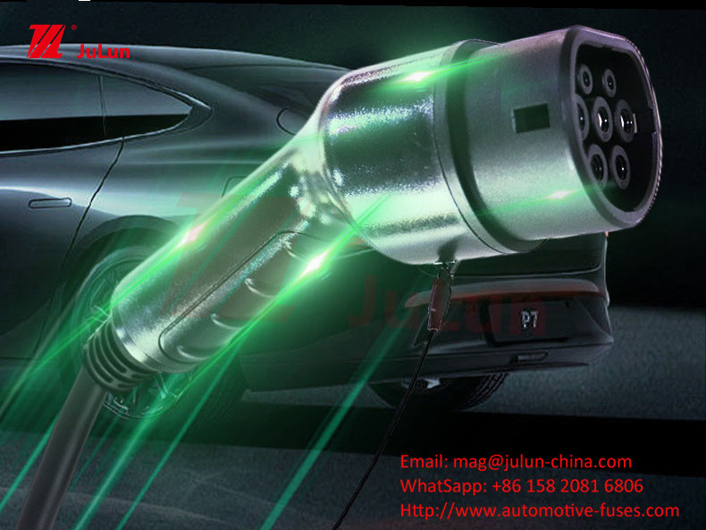 European Standard Charging Gun Type 2 EV Charger 7KW Portable On-Board Charging Pile New Energy Charging Gun