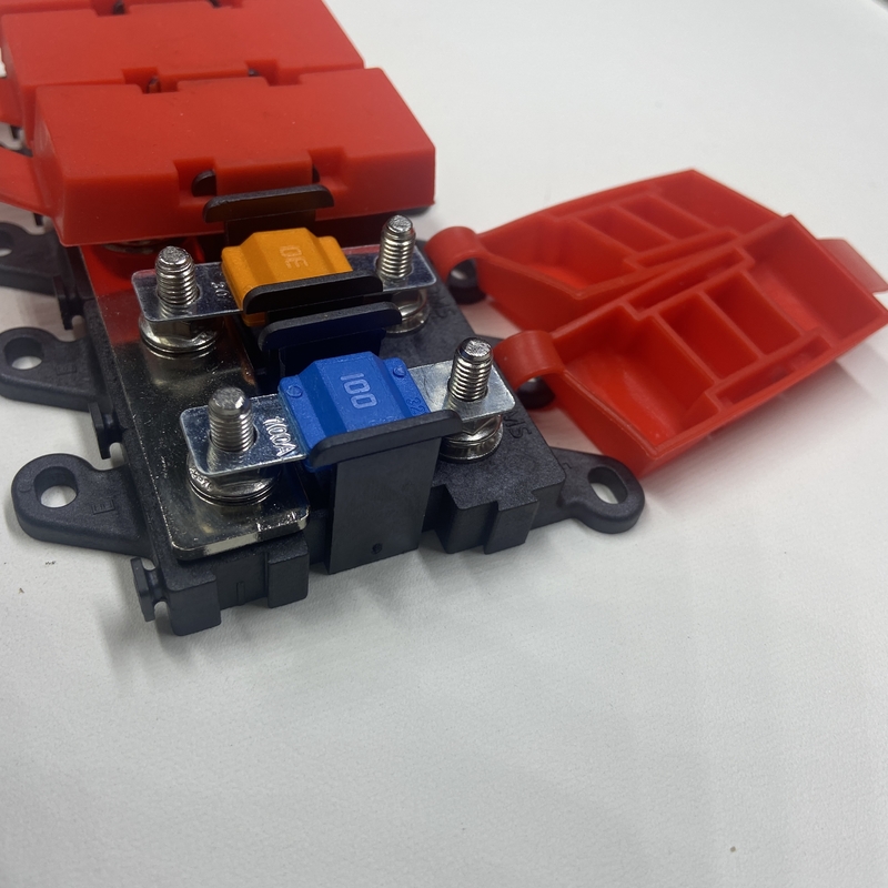 Motor Ship Fuse Holder With Dust Proof Design Custom Logo Available Red Black Color Options