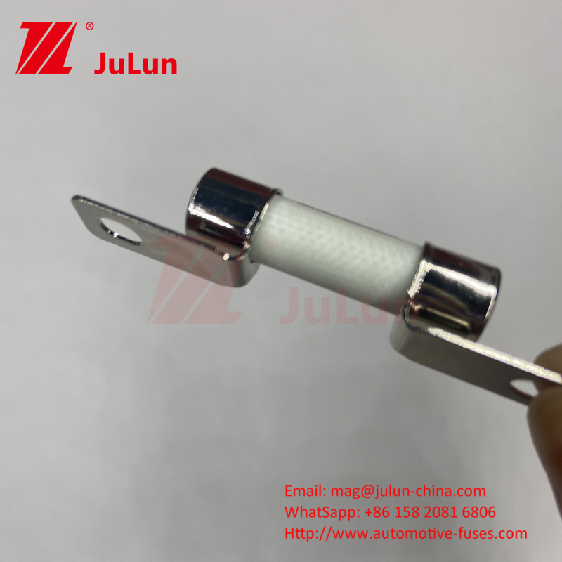 10A-100A EV Bolted Electric Vehicle Fuse 4.	EV325 3EL DC750V 10A 15A 20A With Excellent Resistant To Vibration