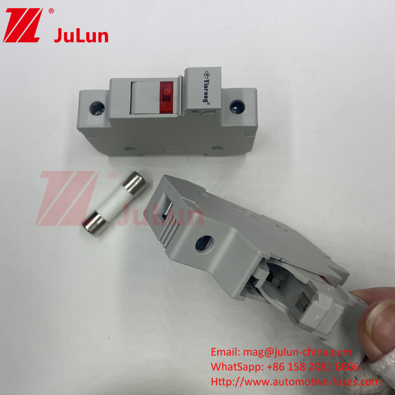 Solar Photovoltaic Inverter Fuse For Extreme Temperatures 40A DC 1500 FUSE Holder Matched With 14*51mm