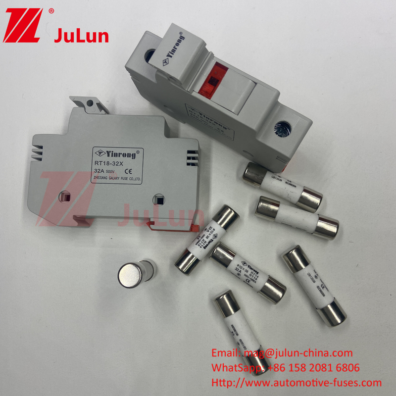 Solar PV Ceramic Fuse Holder With Breaking Capacity 1000VAC/DC 300A Ceramic Fast-Acting Fuse For Photovoltaic Ch