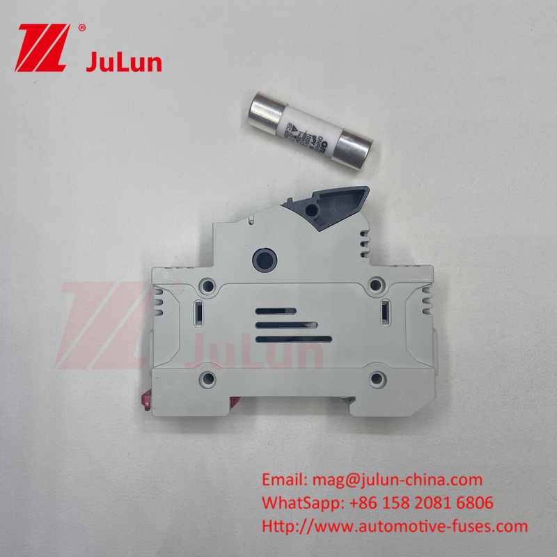 Solar PV Fuse Holder With Ceramic Fuse For Photovoltaic Protection Fuse Holder Base 14x51MM RT18X-63-2P