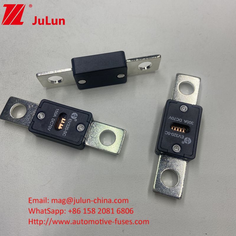 51mm Hole Distance Automotive EV320*-5X 225A 70VDC Fuses 68*19*10mm 6KA Breaking Capacity For Performance Vehicles