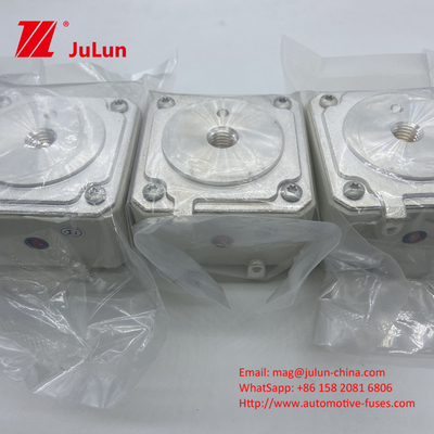 PC33UD69V1250TF Ceramic Automotive Fuses For White Vehicles High Interrupt Current Limiting Function