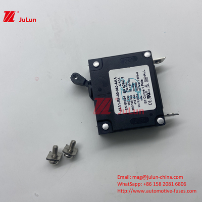 Toggle Reset Circuit Breaker Protector Current Overload 30A AC DC Marine Circuit Breaker For Vehicles