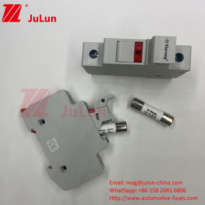 10x38mm 32A Silver Element Solar Fuse For Photovoltaic  RT18-32X 10*38mm Cylindrical Fuse Holder With 32A 690V Low