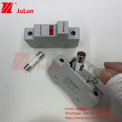Silver Solar Panel PV Fuse For Inverter Module Protection Fuse Holder 1500v 30a