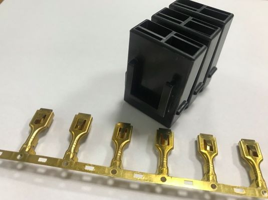 Waterproof 12V 40A Medium Insert Car Fuse Holder